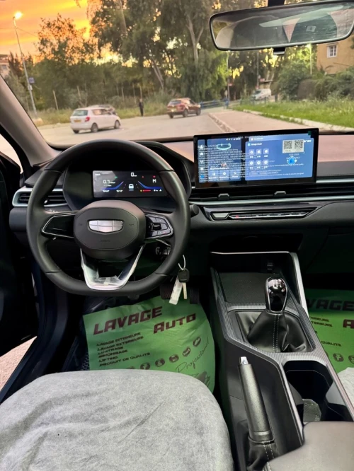 Geely Emgrand 2026 