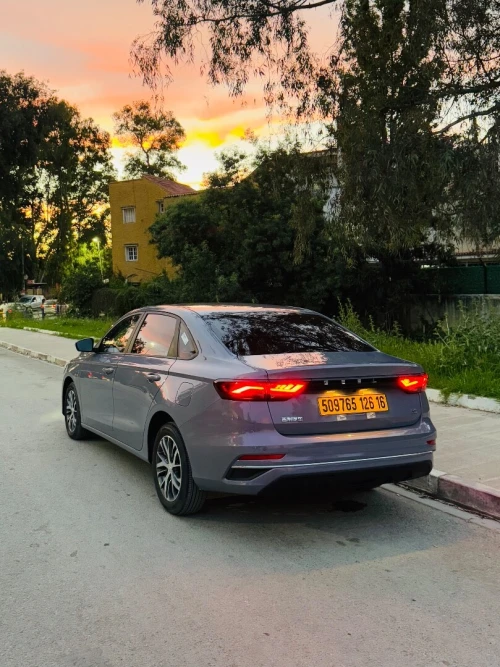 Geely Emgrand 2026 