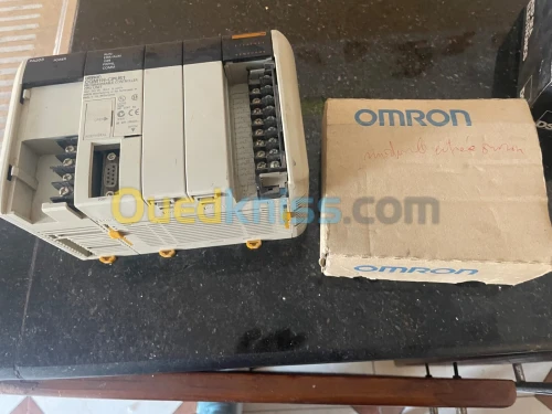 Automate OMRON + module d entrée analogique