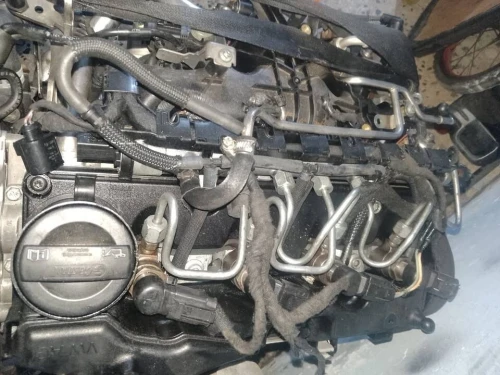 moteur 1.6 tdi volkswagen skoda/caddy/serie6