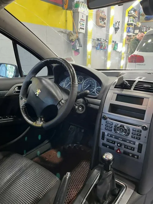 Peugeot 407 2005 
