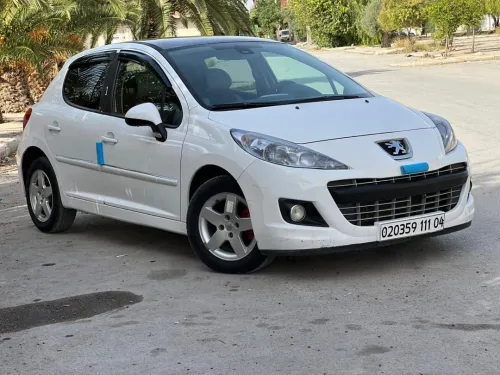 Peugeot 207 2011 
