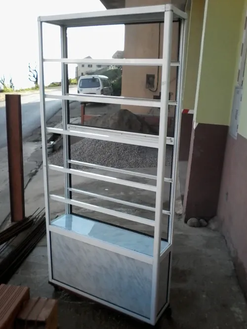 Armoire en aluminium 