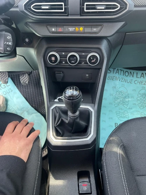 Dacia Logan 2025 