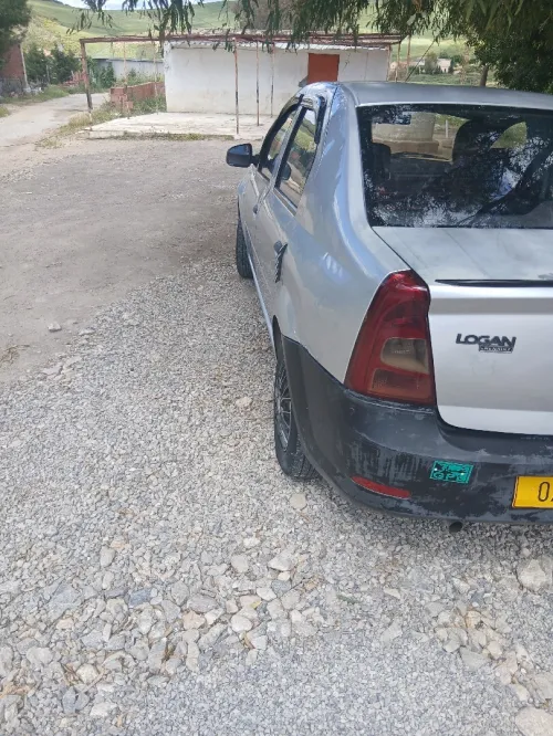 Dacia Logan 2010 la baz