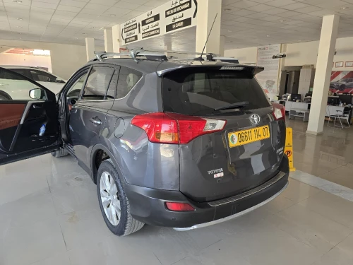 Toyota RAV4 2014 Premium