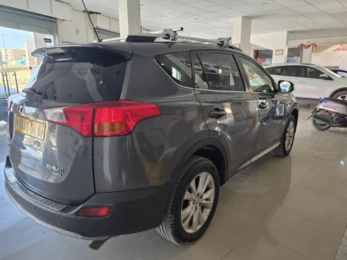 Toyota RAV4 2014 Premium