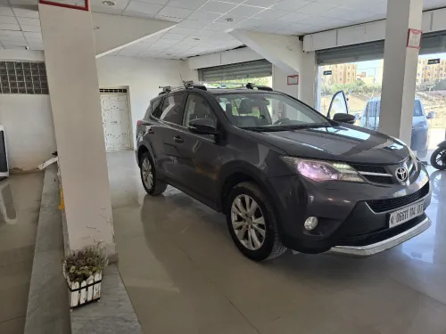 Toyota RAV4 2014 Premium