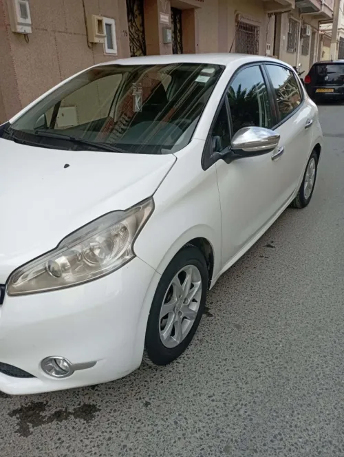 Peugeot 207 2015 Allure