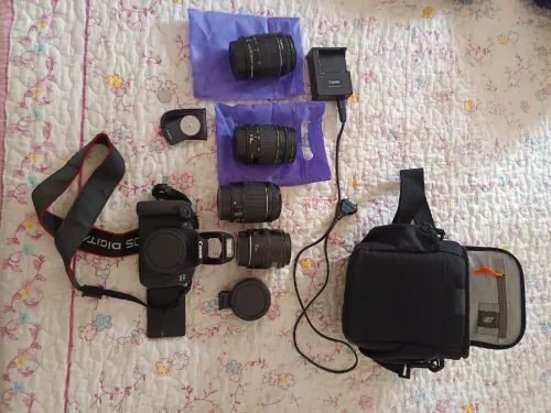 Canon EOS d700