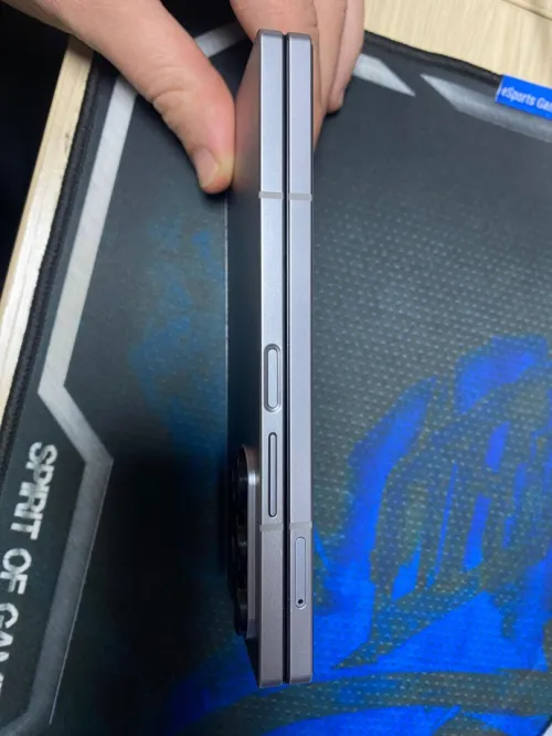 Samsung Z fold 6 12/256