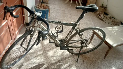 Vélo italien en carbone routièr