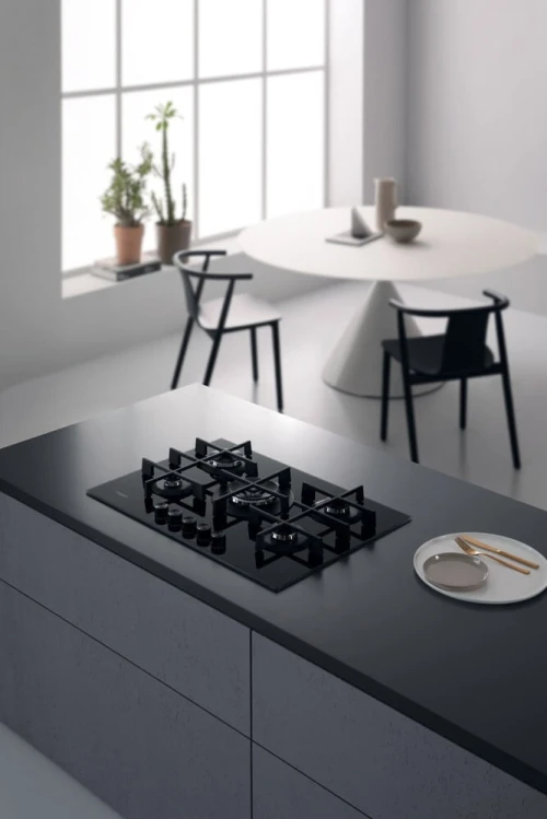 PLAQUE DE CUISSON WHIRLPOOL 5 FEUX EN VERRE NOIR 75CM MULTILEVEL FLAME 9 GMWL758/NB FR EUROPÉEN