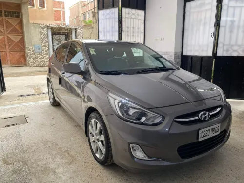 Hyundai Accent RB  4 portes 2018 Accent RB  4 portes