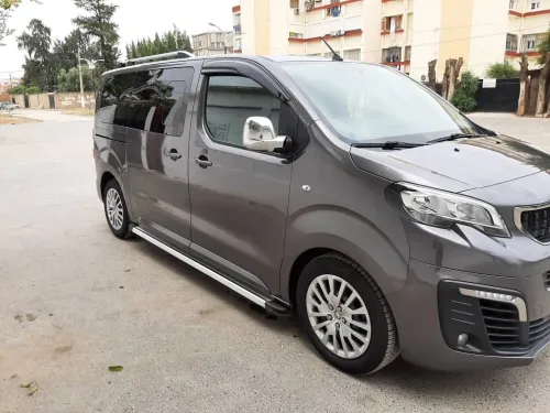 Peugeot Expert 2022 