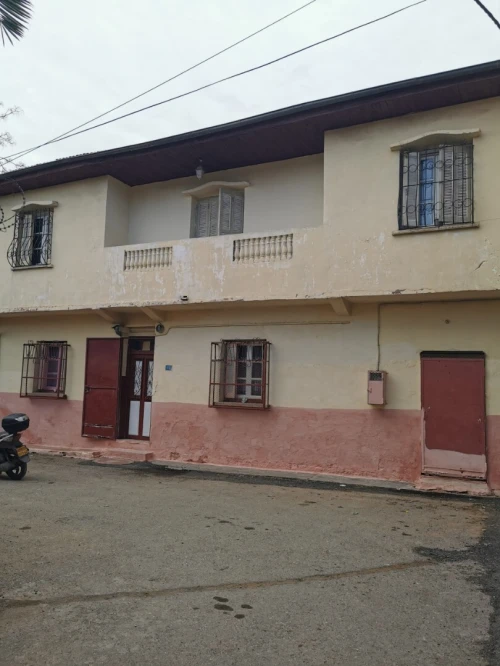 Vente Appartement Niveau de villa F10+ Tipaza Kolea