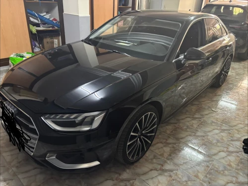 Audi A4 2023 