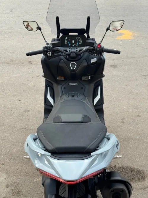 Yamaha Tmax 563 2025