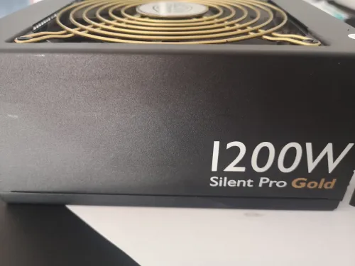 Alimentation Cooler Master 1200 w Gold