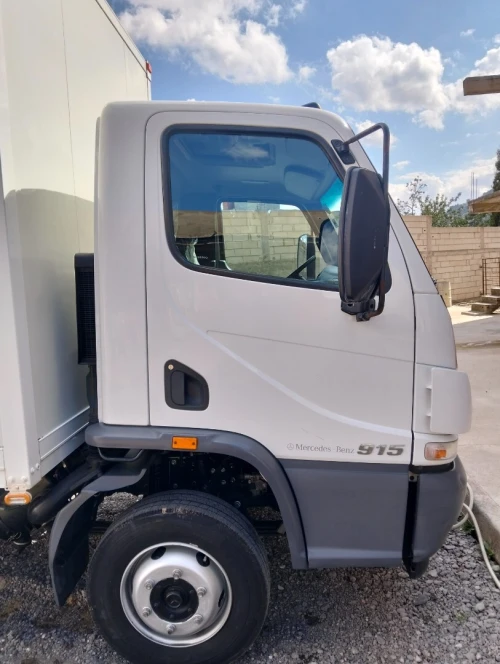 Mercedes man Accelo 915 2022