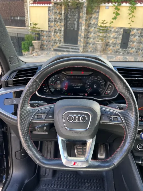 Audi Q3 2022 S Line