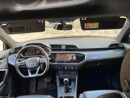 Audi Q3 2022 S Line