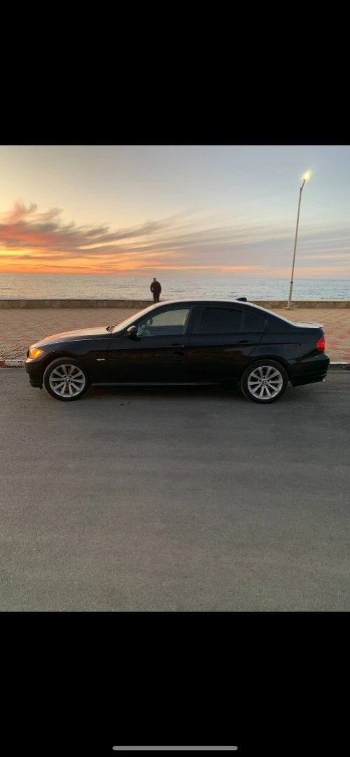 BMW Série 3 2011 Luxury
