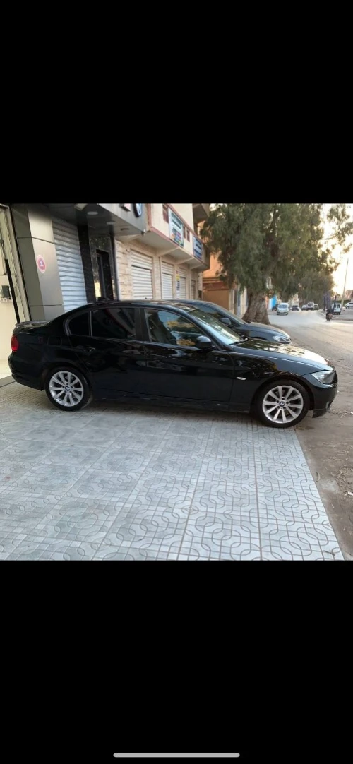 BMW Série 3 2011 Luxury