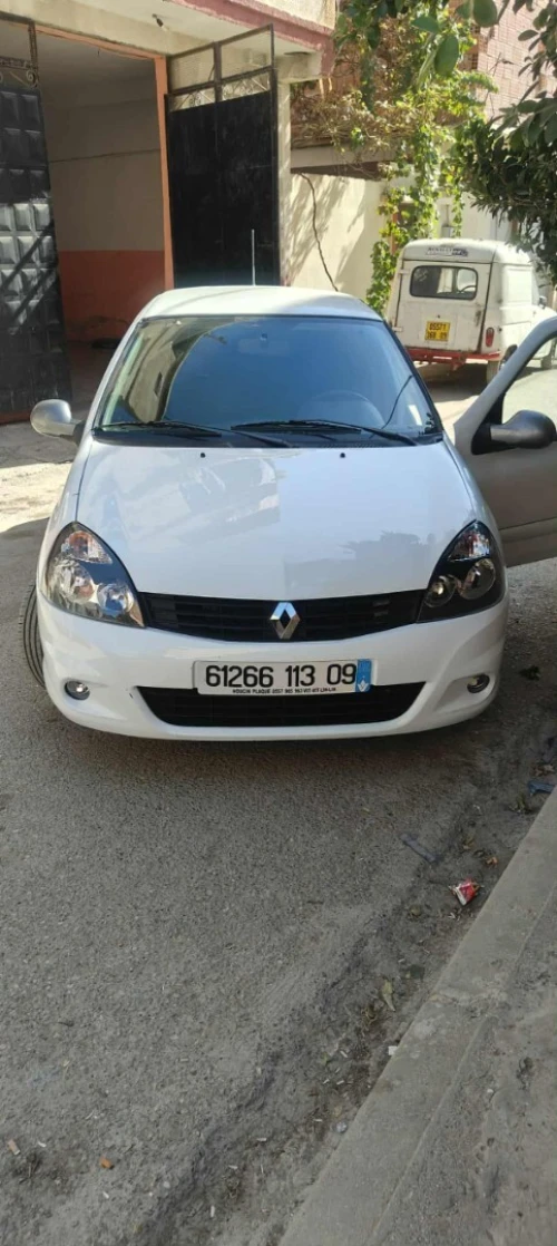 Renault Clio Campus 2013 Bye bye