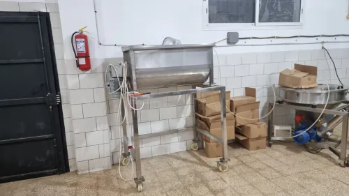 Unité de production de popcorn et autres produits 