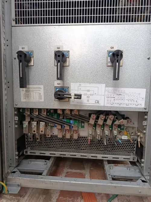 Onduleur 60kva marque EMERSON