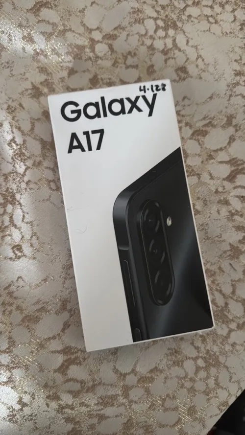 Samsung A17 4/128