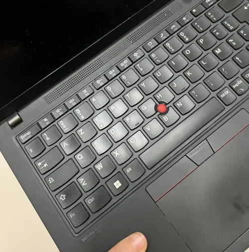 LENOVO THINKPAD X13 RYZEN 5 pro 6650u 16gb 256gb ECRAN 13" FULL HD TACTILE 