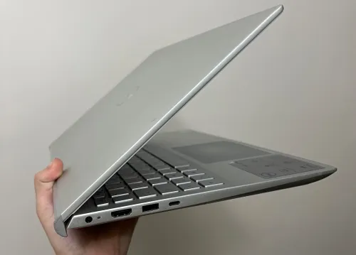 DELL INSPIRON 15 7501 i5-10300H 8gb 256gb ssd ECRAN 15 FULL HD TACTILE 