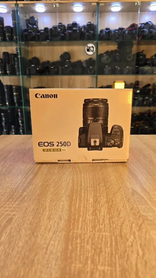 Canon eos 250D