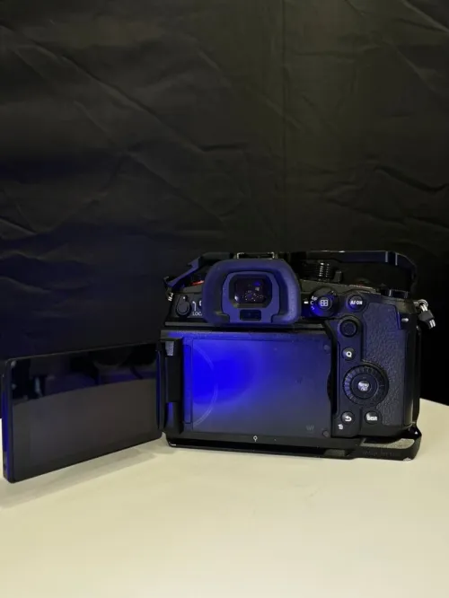 LUMIX GH6