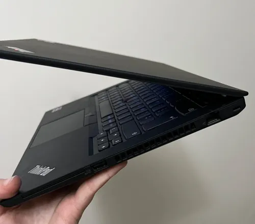 LENOVO THINKPAD T14 Ryzen 3 pro 4450u 16gb 256gb ssd ECRAN 14" FULL HD