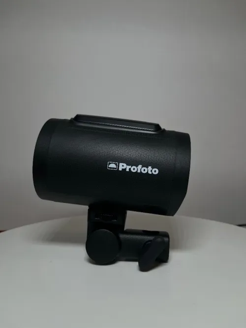 Profoto A2