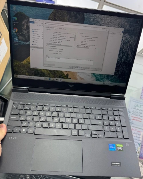 HP VICTUS 16