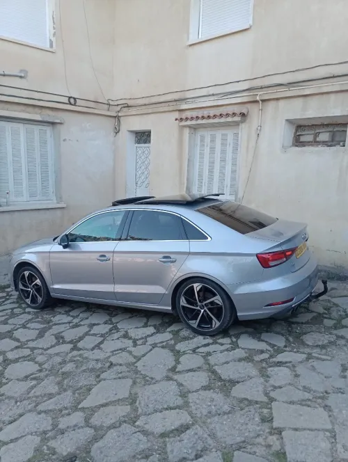 Audi A3 2019 Sport line