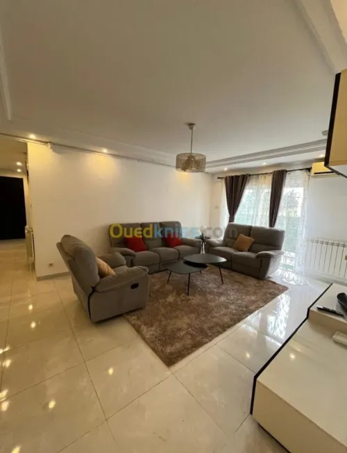 Location Appartement F4 Alger Cheraga