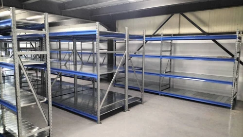 Rayonnage / Rack / Stockage / Étagère de stock /