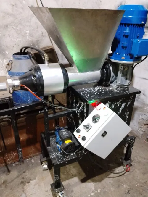 Machine pour savon ménage