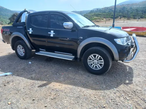 Mitsubishi L200 2013 Doube cabine Evolution