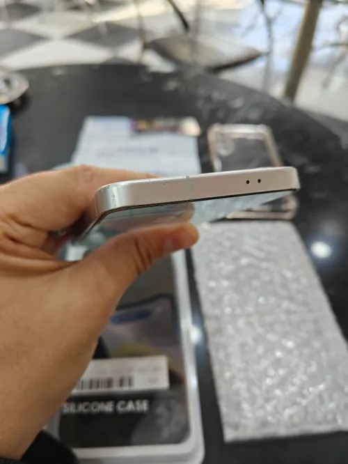 Samsung S24