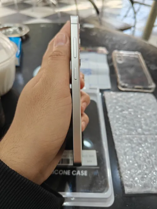 Samsung S24