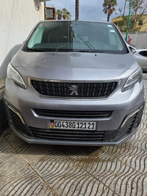 Peugeot Expert 2021 V.U Court