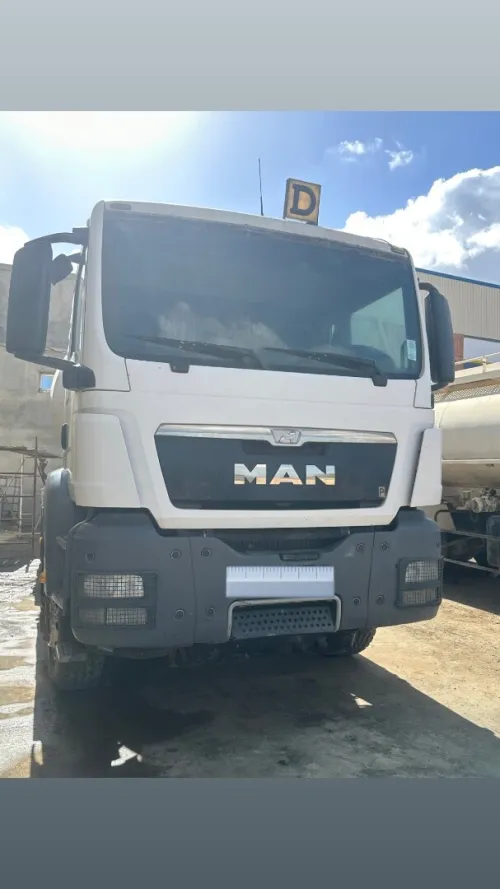 man malaxeur Man 2013