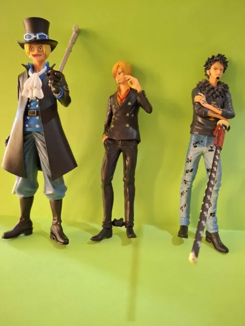 figurines déssin animé one piece
