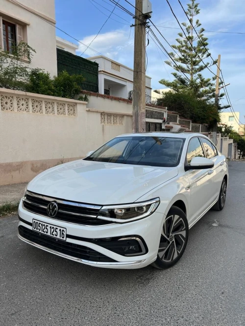 Volkswagen Bora 2025 300 TSi rline